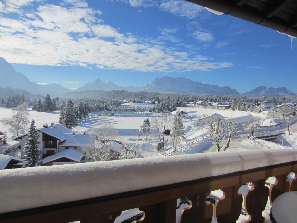 Ausblick Haus Abendsonne Krün Winter