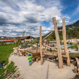 The adventure playground near the Isar in Krün , © Alpenwelt Karwendel | Hannes Holzer