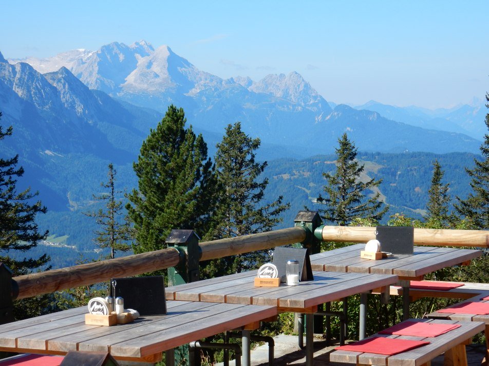 © Alpenwelt Karwendel | Hochlandhütte Brigit Müller