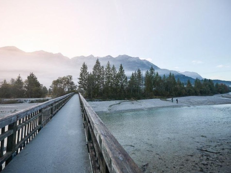 Exkursion / Vogelstimmenwanderung an der Isar, © Alpenwelt Karwendel | Oberbayern, Tobias Köhler