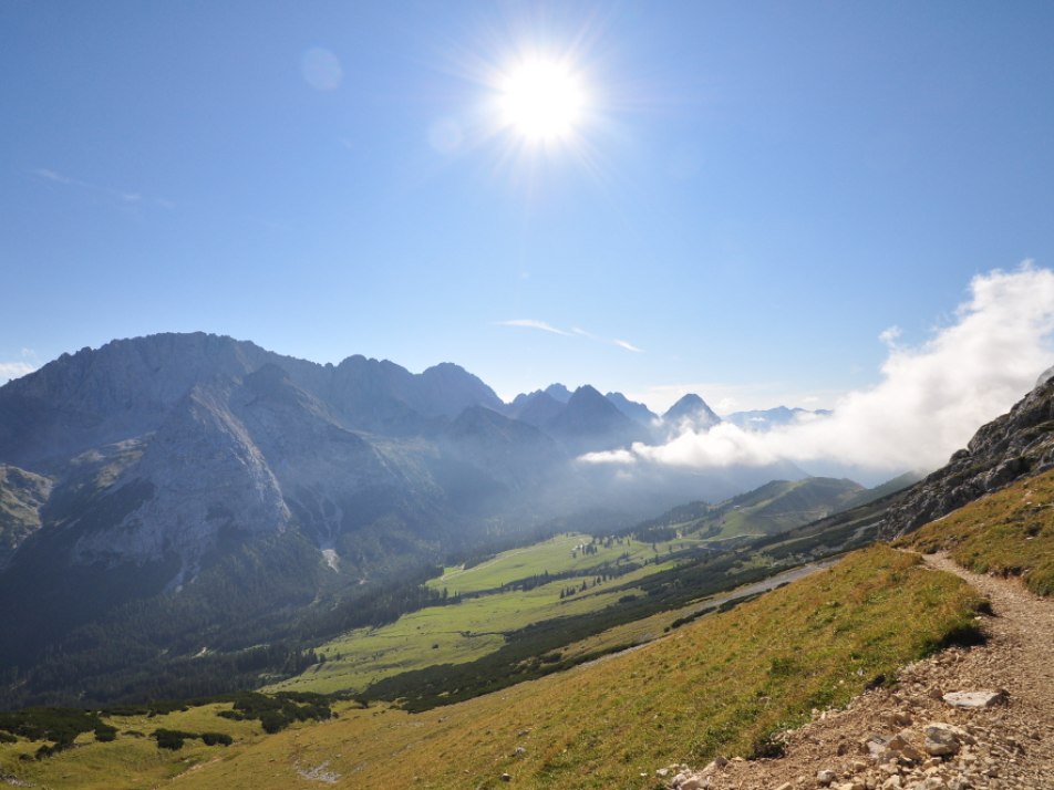 Abstieg von der Knorrhütte über das Gatterl Richtung Ehrwald, © DAV Sektion München